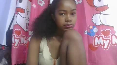 phania185885 online show from 16, 4, 2026