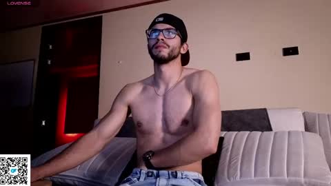 phantom_bigger1 online show from 6, 4, 2026