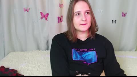 Snapshot of phantommira chatting on 2, 12, 2024 phantommira online show from 2, 12, 2024