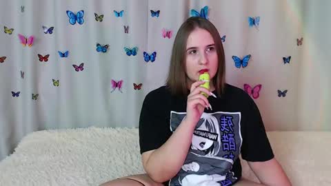 Snapshot of phantommira chatting on 23, 12, 2024 phantommira online show from 23, 12, 2024