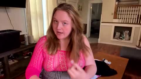 PhatAssBlond online show from 7, 1, 2026