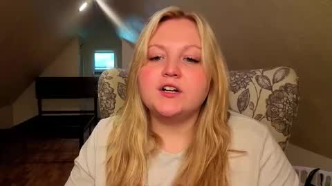 PhatAssBlond online show from 16, 5, 2026
