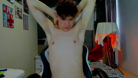 Snapshot of philippsx chatting on 12, 6, 2026 PHILLIP online show from 12, 6, 2026