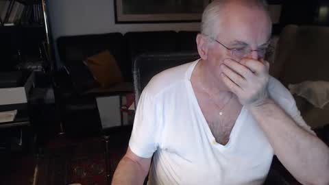 Snapshot of philoumis2 chatting on 12, 2, 2026 Philippe online show from 12, 2, 2026