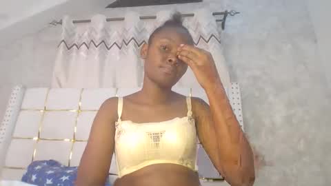 Snapshot of phoebe015 chatting on 31, 1, 2026 phoebe online show from 31, 1, 2026