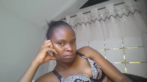 Snapshot of phoebe015 chatting on 11, 2, 2026 phoebe online show from 11, 2, 2026