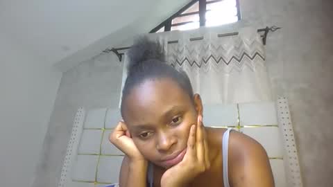 Snapshot of phoebe015 chatting on 24, 2, 2026 phoebe online show from 24, 2, 2026