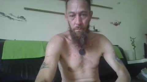 Snapshot of phorceofzen chatting on 25, 4, 2026 phorceofzen online show from 25, 4, 2026