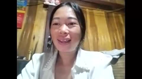phuong_vietnam online show from 8, 6, 2026