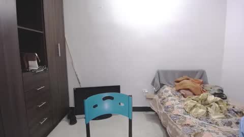 Snapshot of pia_alonzo30 chatting on 4, 3, 2026 izzy online show from 4, 3, 2026