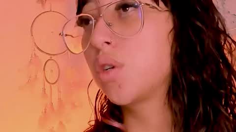  PIA FISHER  online show from 18, 12, 2025