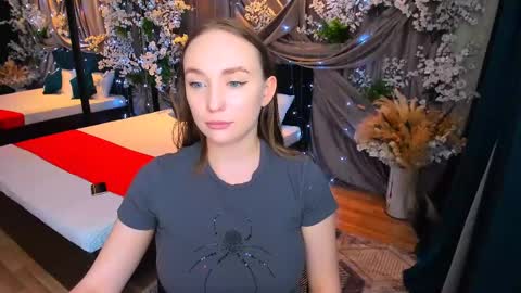 Emelie online show from 11, 2, 2025