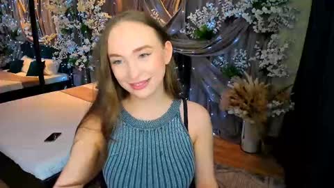 Emelie online show from 7, 3, 2025