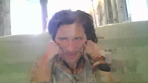 PIEDINIECOLLANT online show from 15, 11, 2025