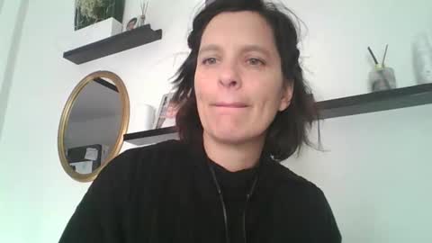PIEDINIECOLLANT online show from 21, 11, 2025
