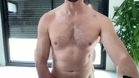 pierre81000 online show from 1, 4, 2026