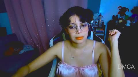 Snapshot of piixiie_d_oll chatting on 1, 2, 2026 Andrea G online show from 1, 2, 2026