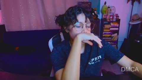 Snapshot of piixiie_d_oll chatting on 13, 4, 2026 Andrea G online show from 13, 4, 2026