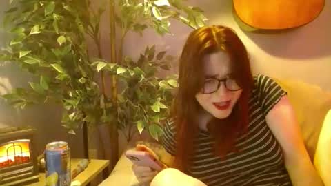 PilloGoddess online show from 30, 10, 2025