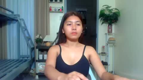 Snapshot of pinay_aangel chatting on 19, 6, 2026 pinay_aangel online show from 19, 6, 2026