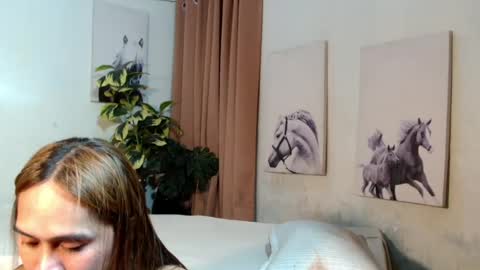 Snapshot of pinay_yahsy chatting on 27, 7, 2026 pinay_yahsy online show from 27, 7, 2026