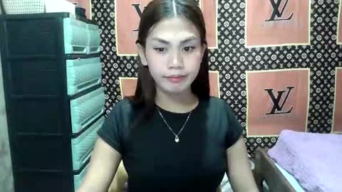 pinayloving_bella online show from 28, 3, 2026
