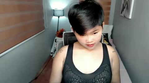 Lyn the Lesbian online show from 9, 1, 2025