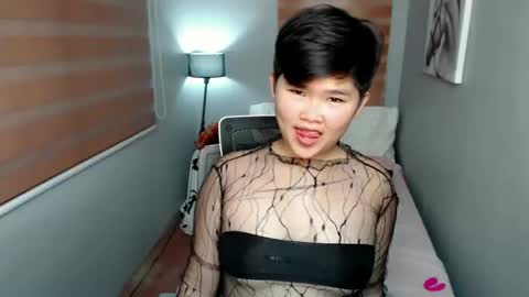Lyn the Lesbian online show from 13, 1, 2025