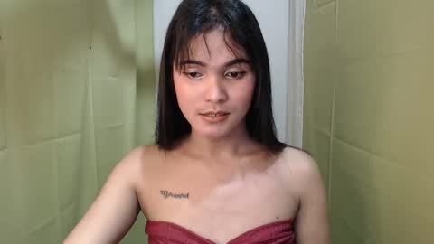 Snapshot of pinaysweatwetlover69 chatting on 1, 5, 2026 celistina Crwford online show from 1, 5, 2026