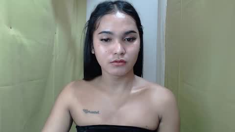 Snapshot of pinaysweatwetlover69 chatting on 25, 5, 2026 celistina Crwford online show from 25, 5, 2026