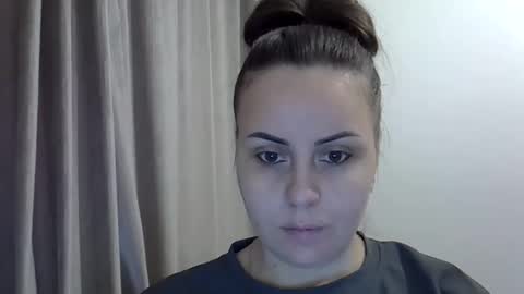 pineapple375 online show from 3, 3, 2026