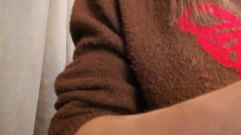       online show from 4, 12, 2025