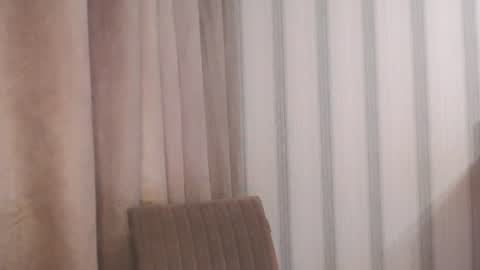 Snapshot of pineapple__mood chatting on 29, 6, 2026 online show from 29, 6, 2026