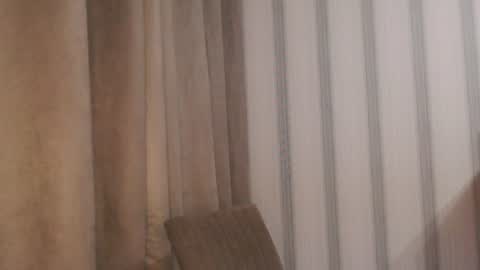 Snapshot of pineapple__mood chatting on 7, 7, 2026 online show from 7, 7, 2026