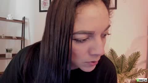 Snapshot of pink_kitten_ chatting on 18, 1, 2026 Eli online show from 18, 1, 2026