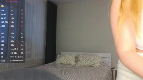   online show from 11, 12, 2024