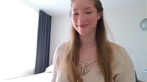 Snapshot of pink_rosee_ chatting on 29, 7, 2026 online show from 29, 7, 2026
