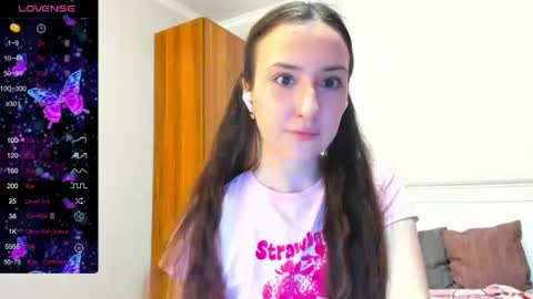pink_soda33 online show from 17, 7, 2026