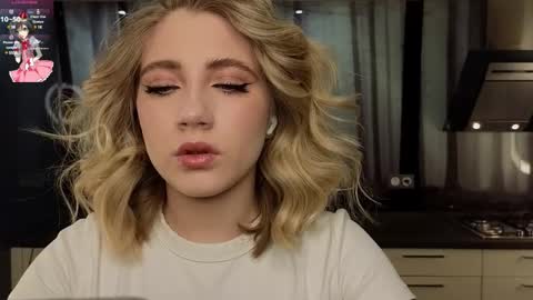 Adele online show from 18, 2, 2025