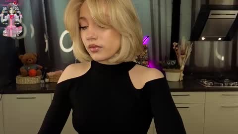 Adele online show from 27, 2, 2025