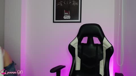 Emily online show from 17, 12, 2024