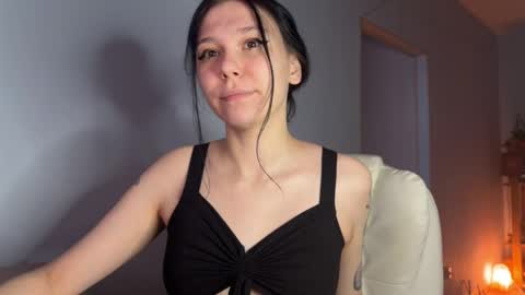 pinkdollylovv online show from 18, 5, 2026