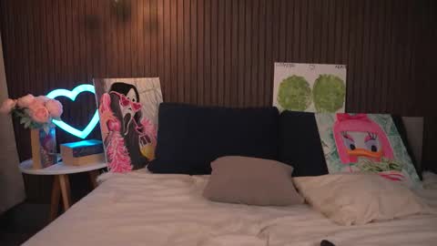 Snapshot of pinkestmango chatting on 25, 2, 2026 Tgirl Sophie online show from 25, 2, 2026