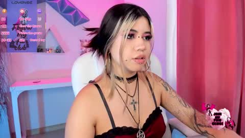 Snapshot of pinkk_demon chatting on 19, 1, 2026 PINKK online show from 19, 1, 2026