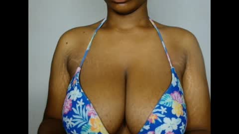 Snapshot of pinkxsugar chatting on 28, 4, 2026 pinkxsugar online show from 28, 4, 2026
