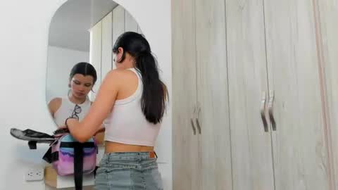 Snapshot of pinky_f00x chatting on 14, 7, 2026 pinky_f00x online show from 14, 7, 2026