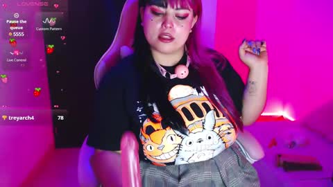 Snapshot of pinky_sexxx chatting on 16, 2, 2025 Pau online show from 16, 2, 2025