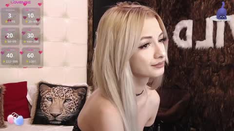 Pinky online show from 3, 2, 2025