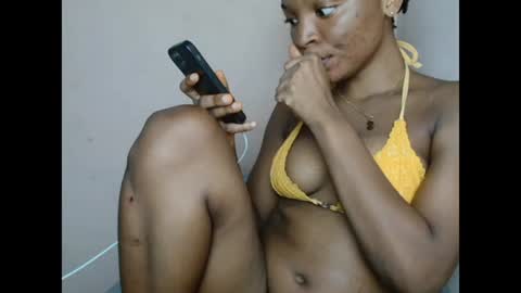 pinkyxxpussy online show from 17, 2, 2026