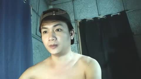 Snapshot of pinoy_petitehugecock chatting on 25, 9, 2025 alex online show from 25, 9, 2025